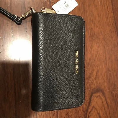 Michael Kors Large Multifunctional Phone Wallet • $68