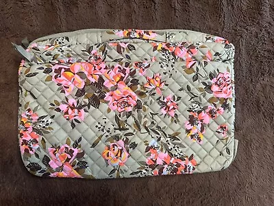 Vera Bradley Laptop Sleeve Flower Padded Quilted Case For 16” 15.6 Or Less • $14.99