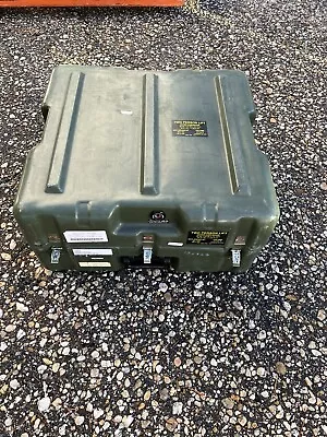 Pelican Hardigg Military Transport Case- 25 X 24 X 12.5 Ext 4 Handle Hinged • $100