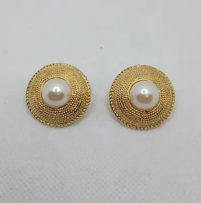 Vintage Marvella Textured Gold Plate White Domed Pearl 1  Round Pierced Earrings • $22.50