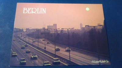 £0.87 • Buy Beautiful Older Art Postcard Berlin West City Highway In Evening Red Ungel. Um 1980 Bg35