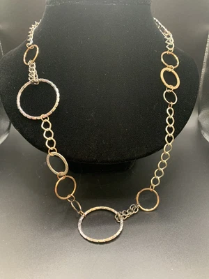 $4.99 • Buy Vintage Silver Gold & Bronze Tones 32” O Ring Layering Necklace Fashion Autumn