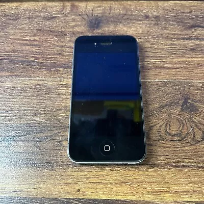 Apple IPhone 4s - 8GB - Black (Sprint) A1387 (CDMA + GSM) • $9.99