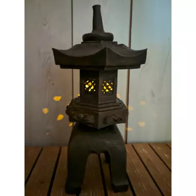 LED Solar Pagoda Lantern Garden Statue Asian Japanese Style Decor Outdoor 17 In • $45.69