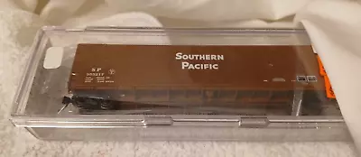 SOUTHERN PACIFIC Flat Side Woodchip Car SP 355217 By Deluxe Innovations170306 • $24.50