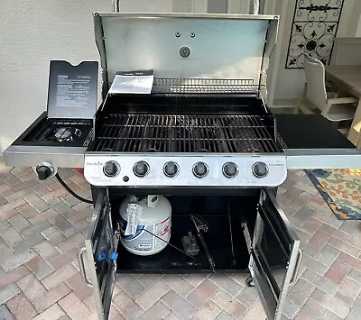 Char-broil PERFORMANCE SERIES™ 6-BURNER GAS GRILL With Cover • $200