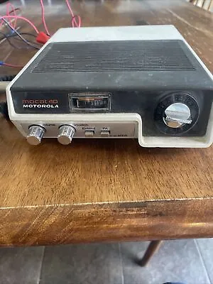 Vintage Motorola Mocat 40 Cat No 4005 CB Radio And Microphone For Parts • $132.95