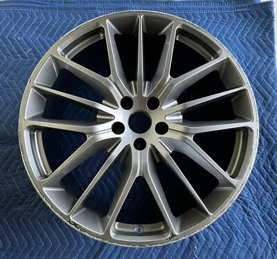 (1) 21  Maserati Quattroporte S Q4 Ghibli Rear Wheel Rim 21X10.5 Factory OEM • $399.99