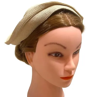 60s Vintage Cream Straw Cloche Fascinator Ladies Hat Millinery • $45