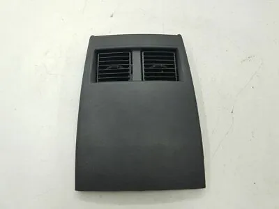 Chrysler 300 - 300C 2007 Rear Air Vent Heater Grille 1060480TRMAA AMD63770 • $92.09