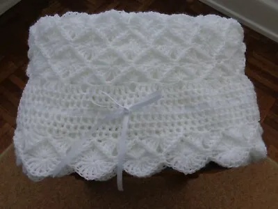 New Baby Shawl White Crochet 40 Round 4 Ply Christening Baptism Blanket Photos • £24.99