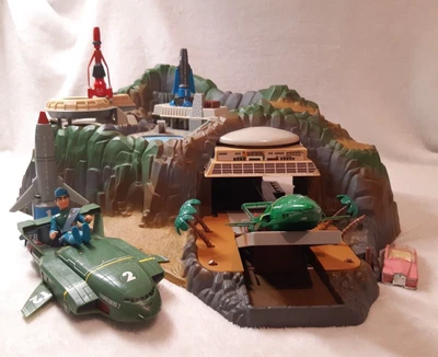 £49.99 • Buy Vintage Matchbox Thunderbirds Tracy Island Playset 1992 W/ Vehicles & Figure