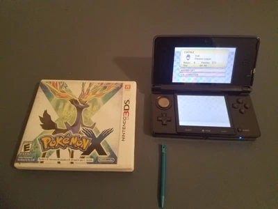 $159.90 • Buy Nintendo 3DS Console No Charger + Pokemon X