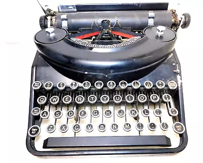 1934  Underwood Noiseless Portable  Typewriter # 654818 Sold As Is. Look At The • $33.33