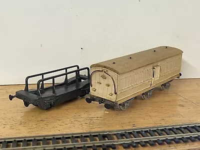 2 OO Gauge Model Railway Part Finished Kit Built Coach And Wagon • £3