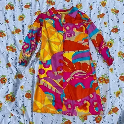 Authentic Vintage 60s Psychedelic Pop Art Dress! • $24