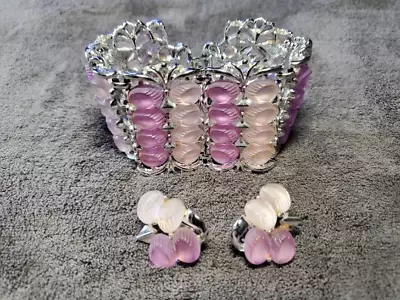 Vintage Gorgeous Lavender Purple And Pale Pink Bracelet & Clip-On Earrings Set • $22