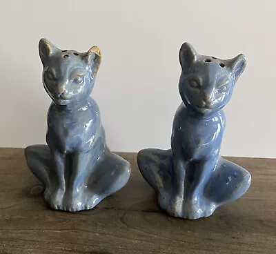 Vintage Rosemeade Pottery Siamese Cats Salt & Pepper Shakers Blue • $24.99