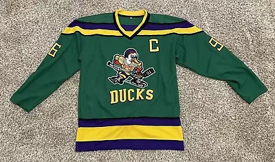 The Mighty Ducks Movie Jersey #96 Charlie Conway Hockey Jersey Size Medium • $34.99