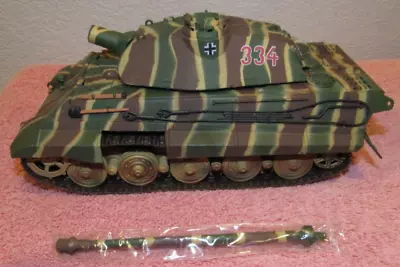 21st Century Toys 1:32 Scale WWII German King Tiger Tank Toy • $64.99