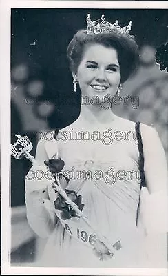 1967 Pretty Miss America Miss Kansas Debra Barnes Crowned 1960s Press Photo • $15