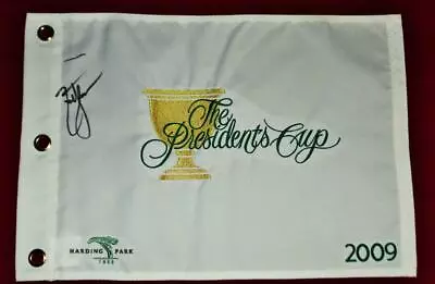$55 • Buy Zach Johnson 2009 Presidents Cup Champion Signed Official Flag Excellent