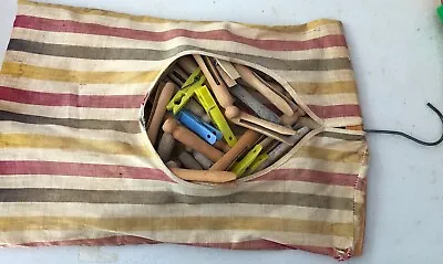 Vintage Clothes Pin Bag W 45 Old Wood Clothes Pins And 5 Plastic Pins • $24