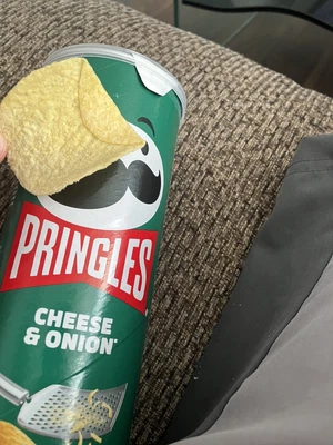 £10 • Buy Folded Pringle