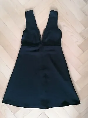 £10 • Buy ZARA Little Black Dress With Lace Detail Size XS