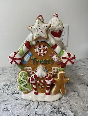 Cracker Barrel Sweet Collection Gingermint  Gingerbread House Cookie Jar • $38