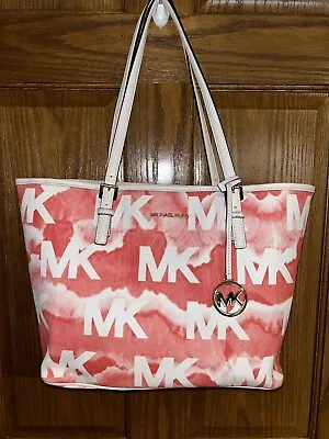 Michael Kors Jet Set Travel Grapefruit Multi Logo Tote • $100