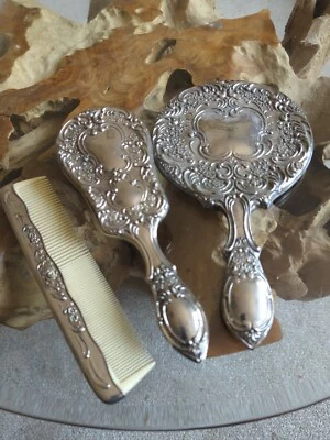 £19 • Buy Silver Vanity Dressing Table Set.