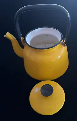 Wonderful Vintage MCM Yellow Black Tea Pot Kettle Enamelware Metal • $19.99