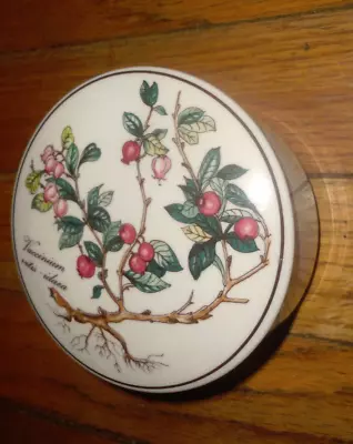 Villeroy & Boch Botanica TRINKET BOX Vaccinium Vitis Idaea 4  • $15