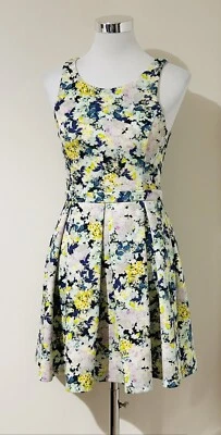 $29 • Buy Forever New Size 8 Fit & Flare Mini Dress Multicolour Floral Sleeveless Party