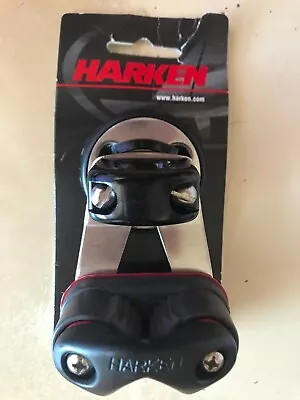 Harken 240 Base Bullseye With Swivel Base & Alum Cam  • $81