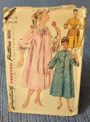 Vintage SIMPLICITY Printed SEWING PATTERN #4972 ~ DUSTER NEGLIGEE & HOUSECOAT • $18.75