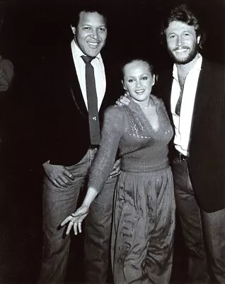 Chubby Checker Charlene Tilton Andy Gibb 8x10 Photo #V3472 • $5.59