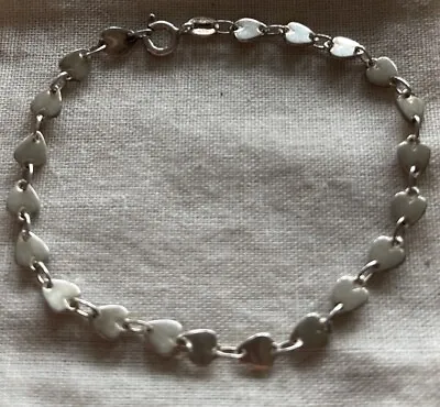 Sterling Silver Heart Bracelet Italy - 4 Gram - 7” • $18