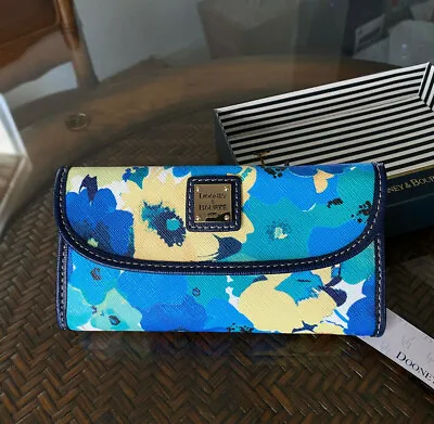 Dooney & Bourke Exclusive Floral Marine Blue Somerset Clutch Wallet In Gift Box • $110
