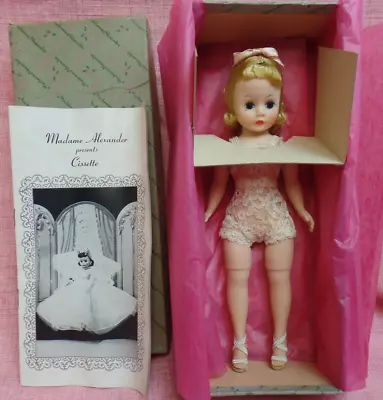 Doll 1  Vintage 1950s Madame Alexander 9.5  Cissette Doll In Chemise Box 905 • $250