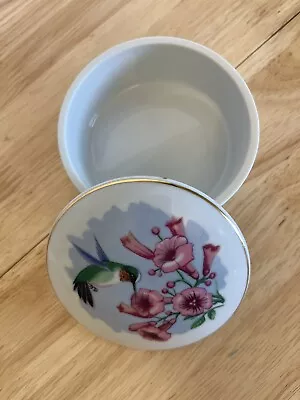 $18 • Buy Hummingbird Trinket Box And Lid Porcelain  Jewelry Gold Trim Hand Painted Rare