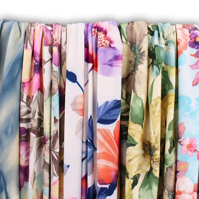 £6.99 • Buy Forever Flowers Scuba Jersey Knit Print Stretch Women Floral Dressmaking Fabric