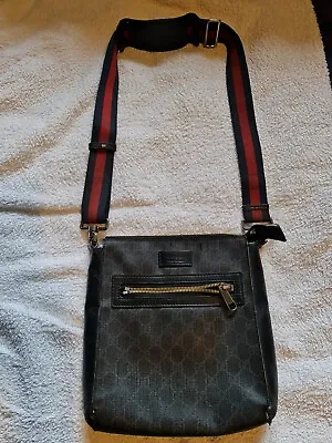 £100 • Buy Mens  Gucci Messenger Bag