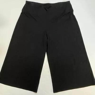 J Jill Wearever Smooth Fit Wide Leg Black Pull-on Capris. Size L. EUC • $19.20