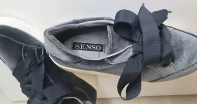 Senso Shoes Velvet With Ribbon Laces Size 35 Brand New • £18.72