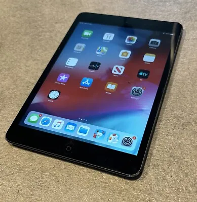 Apple IPad Mini 2 - 64GB 7.9  - Very Good Condition • £59.99