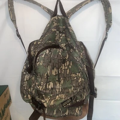 $25 • Buy Vintage CONCEAL Trebark Camo Leather Bottom Backpack Canvas 17  90's Hunting Gym