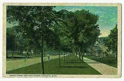 Broad Street And Boulevard Mankato Minnesota 1934 • $5.99