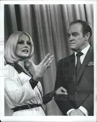 1971 Press Photo Bob Hope And Virna Lisi His Guest On The Bob Hope Show. • $19.99